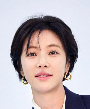 Hwang Jeong-eum