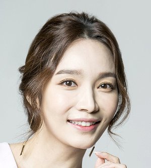 Lee Min-Young