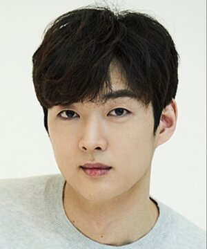 Kang Young-Seok