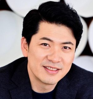 Kim Sang-kyung