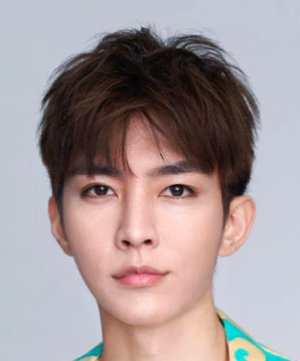 Aaron Yan