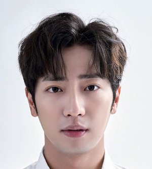 Lee Sang-Yeob