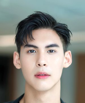 Chanakan Poonsiriwong