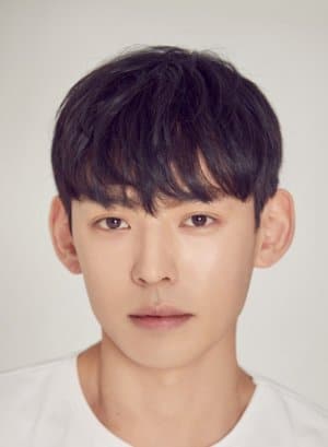 Kang Hyoung-suk