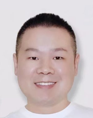 Yunpeng Yue