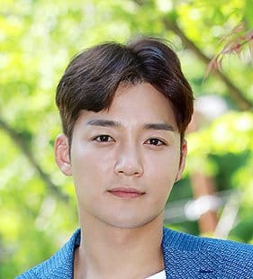Kim Jin-woo