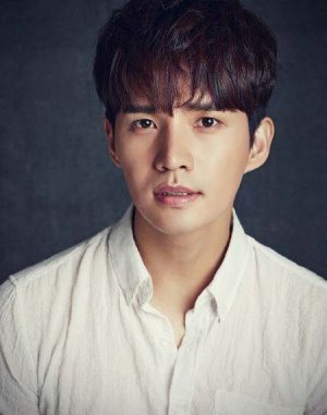 Geon Lee