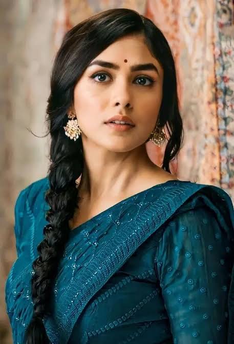 Mrunal Thakur